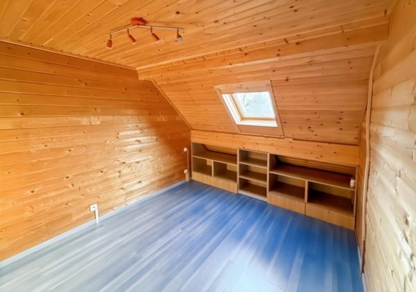 Maison type chalet -3 chambres - proche commerces (72)