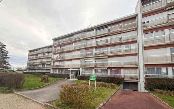 Appartement à vendre    3 pièces • 59,70 m2 Beaugency