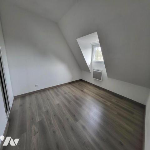 Maison d'habitation à vendre dans le centre de Trégourez, Finistère 29