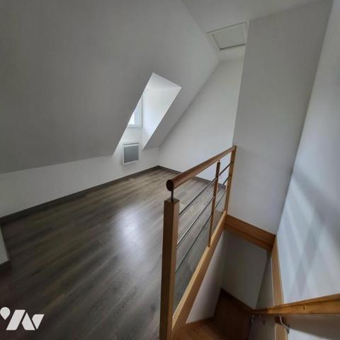 Maison d'habitation à vendre dans le centre de Trégourez, Finistère 29