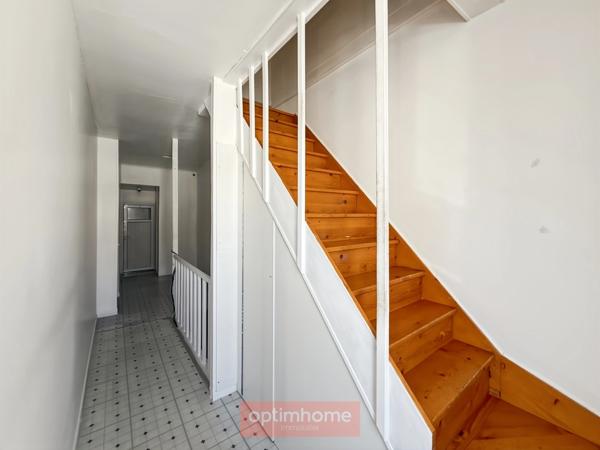 Immeuble de rapport 223 m² – 5 studios loués et fort potentiel d'aménagement – Saint-Just-en-Chaussée (60)
