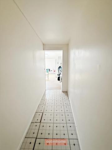 Immeuble de rapport 223 m² – 5 studios loués et fort potentiel d'aménagement – Saint-Just-en-Chaussée (60)