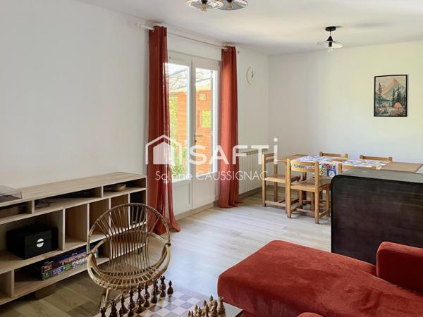 Maison de plain pied  avec dépendance dans quartier résidentiel