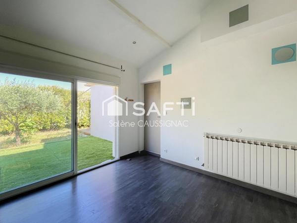 Maison de plain pied  avec dépendance dans quartier résidentiel