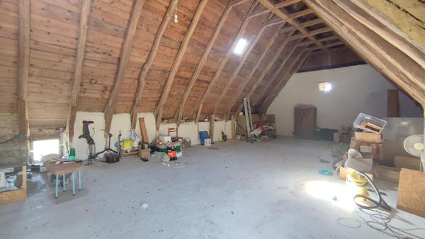 Belle maison Cantalienne Saint Amandin 15190