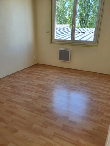 Immeuble à vendre DOMERAT (03), proche de Montluçon