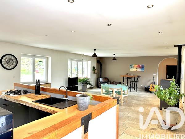 Maison à vendre 6 pièces 165 m² Joyeuse