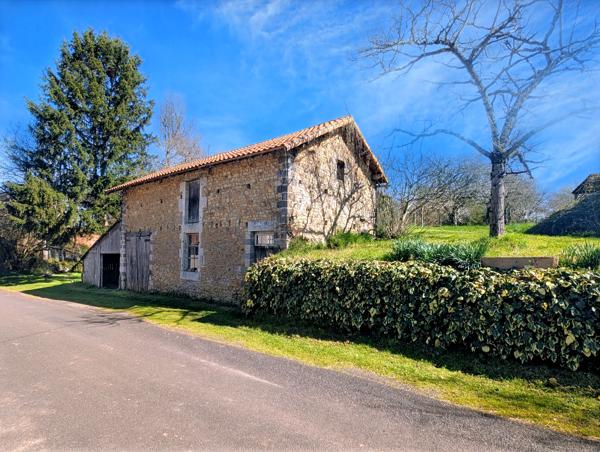 Maison à vendre à Valence-en-Poitou (86700) - Vienne