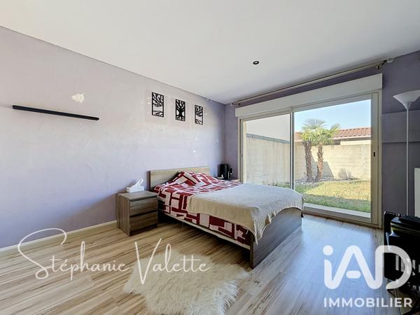 Maison à vendre 5 pièces 121,86 m² Mours-Saint-Eusèbe