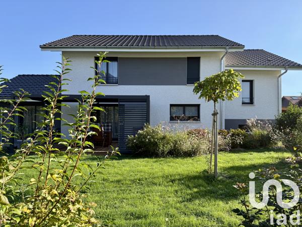 Maison à vendre 6 pièces 160 m² Amancy