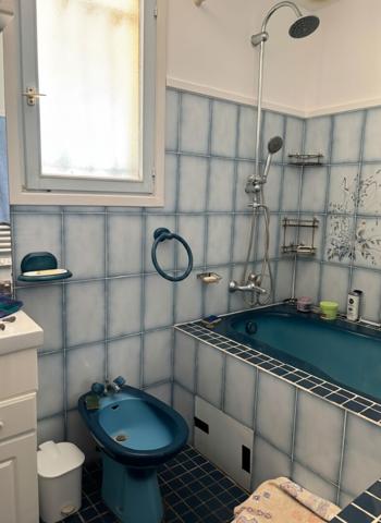 Vente
                Maison85 m² - 4 Pièces -
                    SOULAC SUR MER (33780)