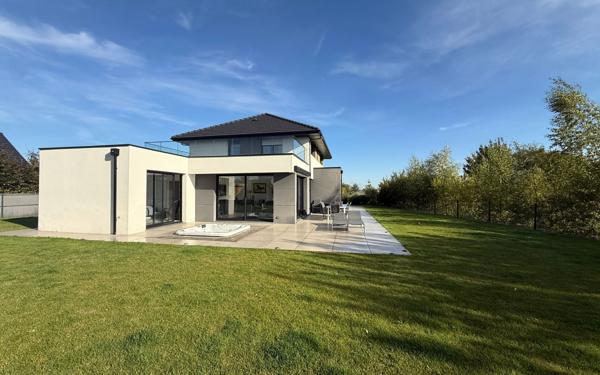 Maison à vendre    5 pièces •  Mérignies