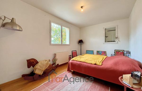 ROYAN MAISON AVEC PISCINE 146 M2 4 CHAMBRES 1000 m plage