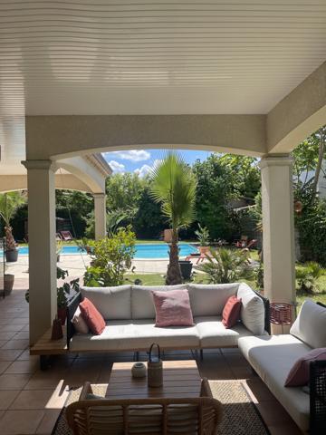 ROYAN MAISON AVEC PISCINE 146 M2 4 CHAMBRES 1000 m plage