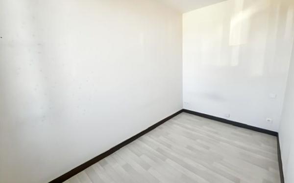 Appartement à louer    1 pièce • 45,91 m2 Caussade