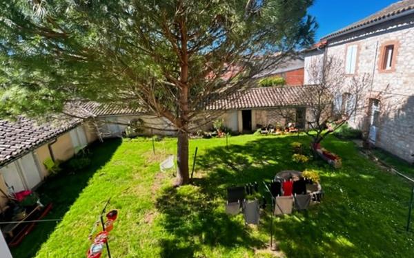 Appartement à louer    1 pièce • 45,91 m2 Caussade