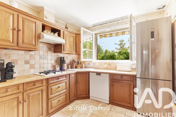 Maison à vendre 10 pièces 204 m² Thoiry