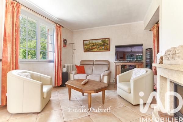 Maison à vendre 10 pièces 204 m² Thoiry