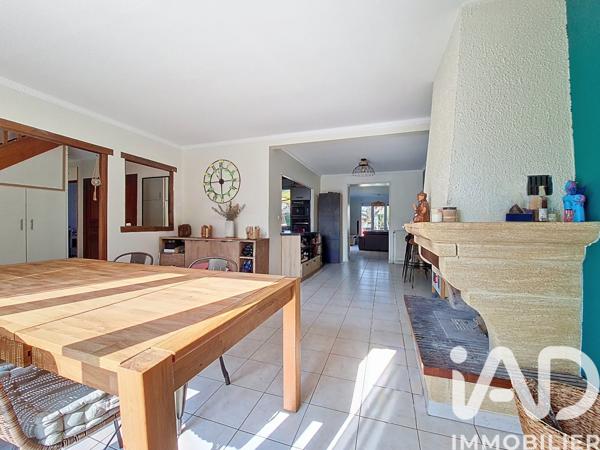 Maison à vendre 7 pièces 172 m² Gressy