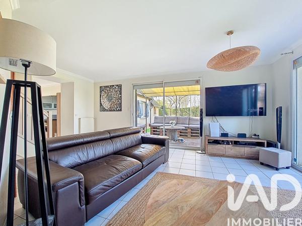 Maison à vendre 7 pièces 172 m² Gressy