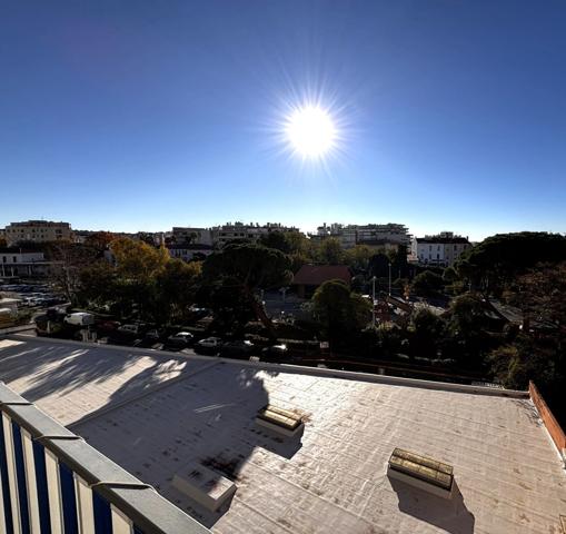Appartement à vendre 3 pièces ANTIBES (06)