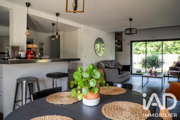 Maison à vendre 6 pièces 143,81 m² Thorigné-Fouillard