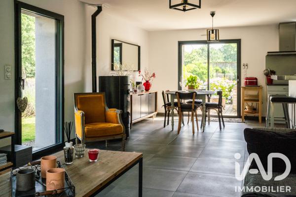 Maison à vendre 6 pièces 143,81 m² Thorigné-Fouillard
