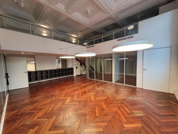 Bureaux  Vieux Lille 220 m2