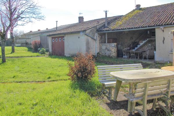 Maison à vendre à Thénezay (79390) - Deux-Sèvres