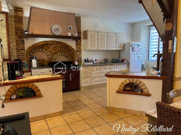 Maison de village de 260 m²