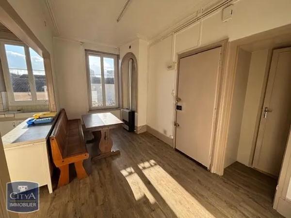Appartement à louer 2 pièces 46.04m² Nancy (54000)
