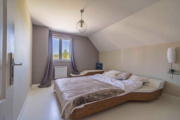 Maison Daix 7 pièce(s) 200 m2