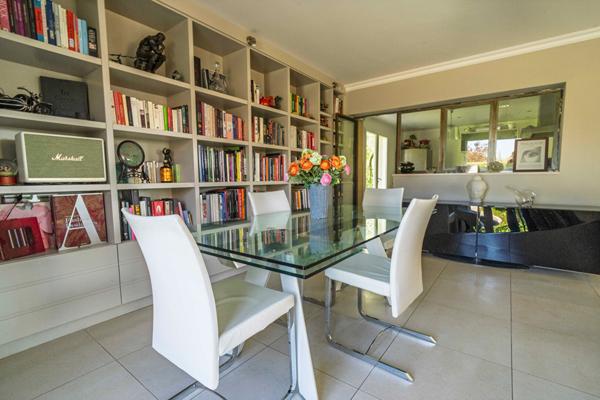 Maison Daix 7 pièce(s) 200 m2