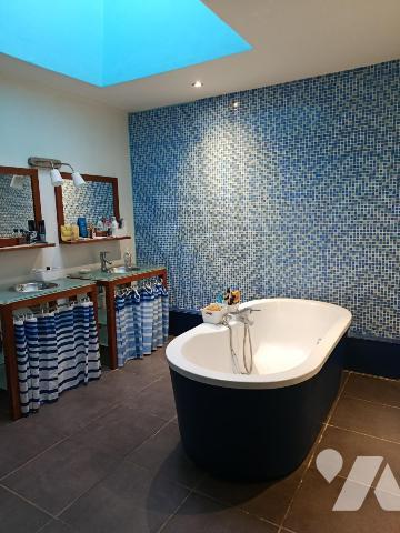 A VENDRE : VALENCIENNES LONGERE INDIVIDUELLE SECTEUR RHONELLE 5 CHAMBRES