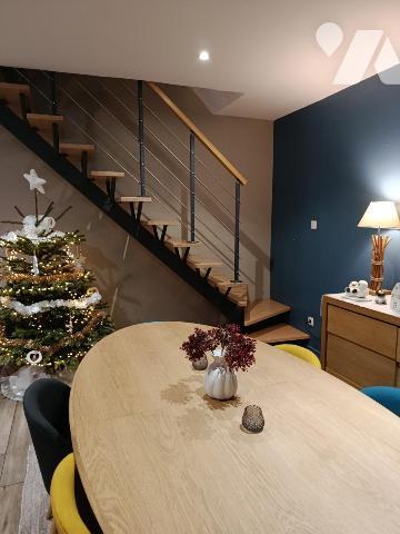 A VENDRE : VALENCIENNES LONGERE INDIVIDUELLE SECTEUR RHONELLE 5 CHAMBRES