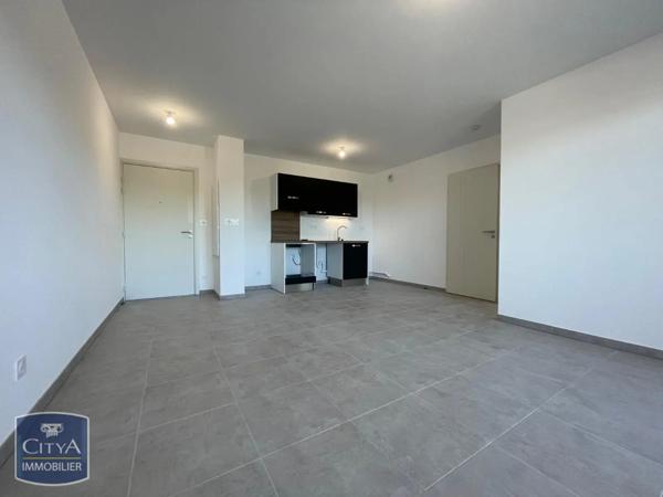 Appartement à louer 2 pièces 42.6m²