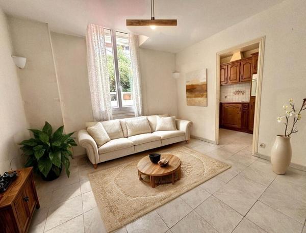 Charmant 2 pièces sur jardin