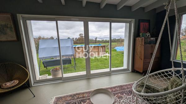 Propriété rénovée avec grand terrain, dépendances Cadre Privilégié