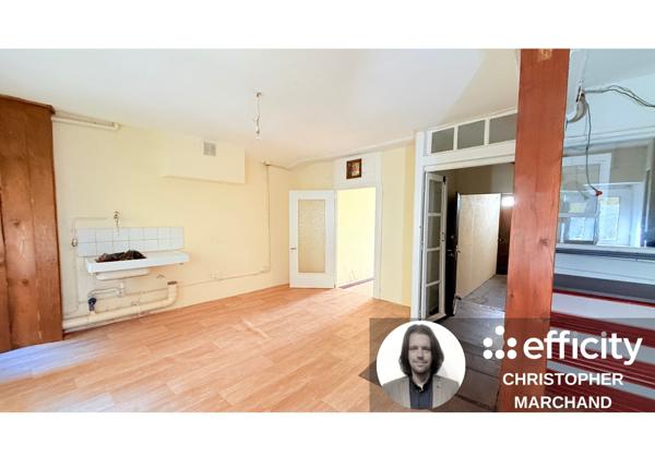 Immeuble
        
        - 135 m² 99 000 € *