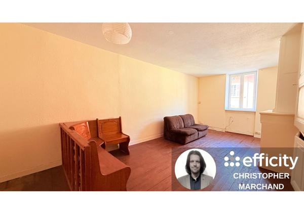 Immeuble
        
        - 135 m² 99 000 € *