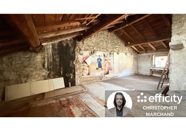 Immeuble
        
        - 135 m² 99 000 € *
