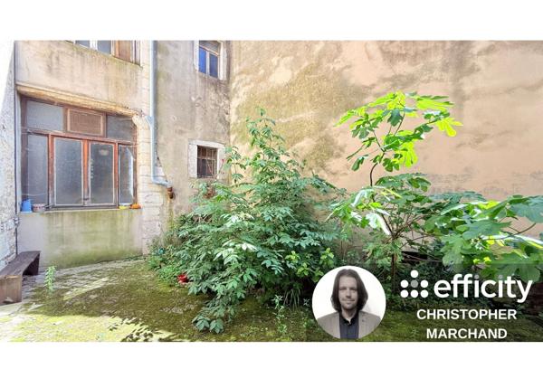 Immeuble
        
        - 135 m² 99 000 € *