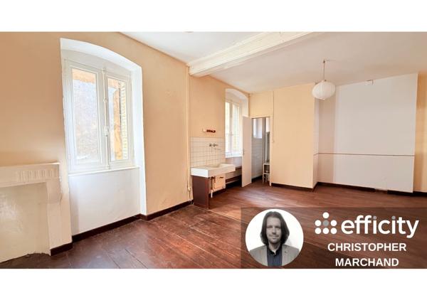 Immeuble
        
        - 135 m² 99 000 € *
