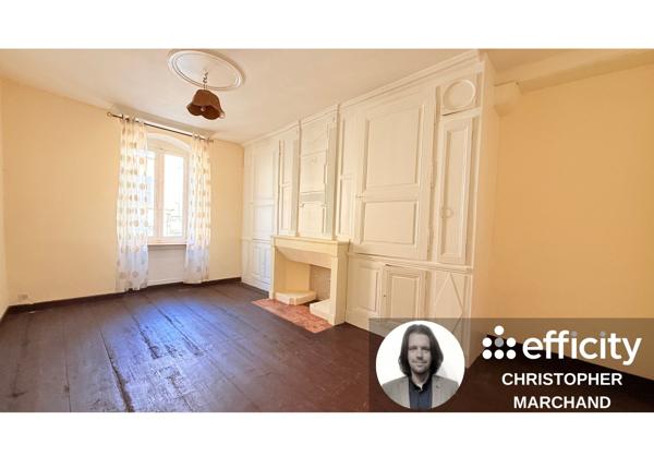 Immeuble
        
        - 135 m² 99 000 € *