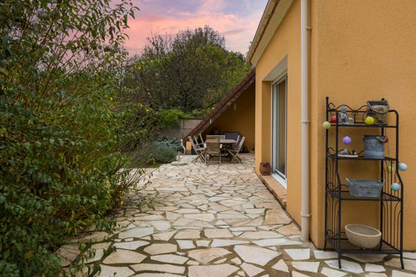 MAISON 7 PIECES - 135 m² - BRECHAMPS 28 Nogent-le-Roi (28210)