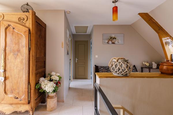 MAISON 7 PIECES - 135 m² - BRECHAMPS 28 Nogent-le-Roi (28210)