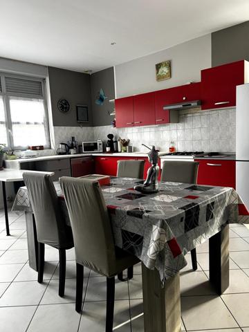 maison rénovée avec 2 appartements indépendants