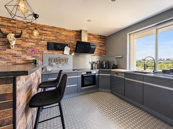 Loft spectaculaire au cœur de Bourg de Péage
