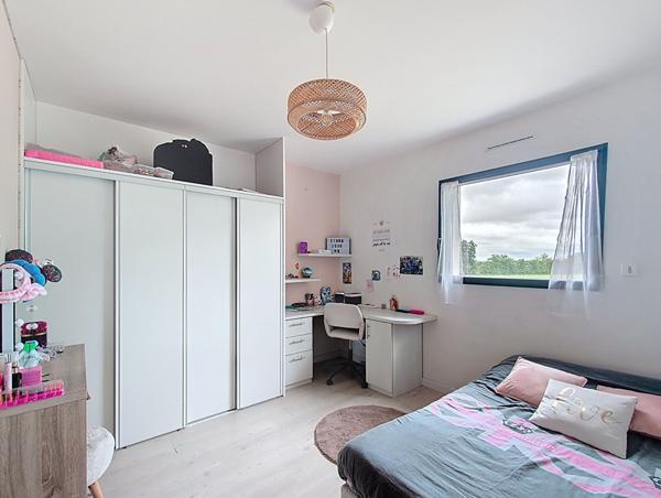 MAISON A VENDRE POMMERET - Maison de plain-pied récente dans un hameau calme et agréable de Pommeret !