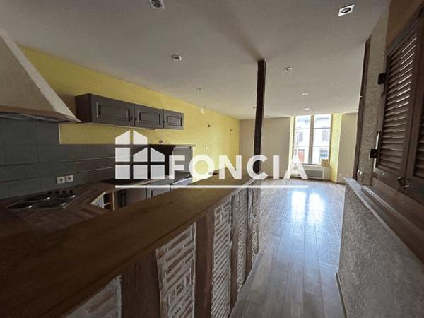 Location Appartement 3 pièces 60.2 m² - 28 ROUTE DE PARIS / COUR DES DAMES La Pacaudiere 42163